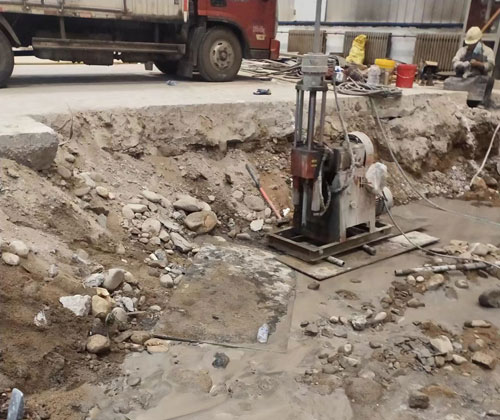 娄烦公路下沉压浆
